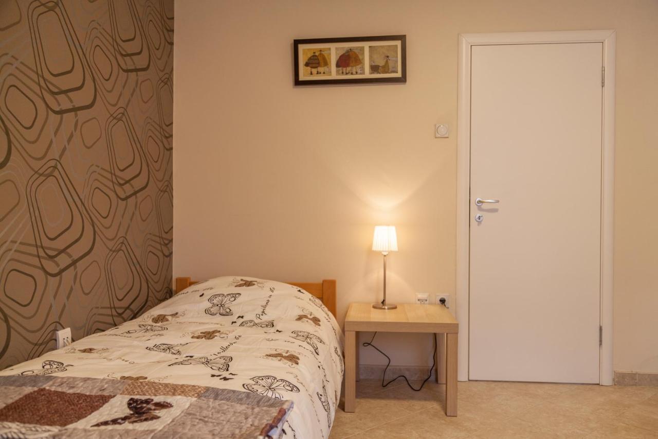 Dc Executive Homes Нови Сад Екстериор снимка