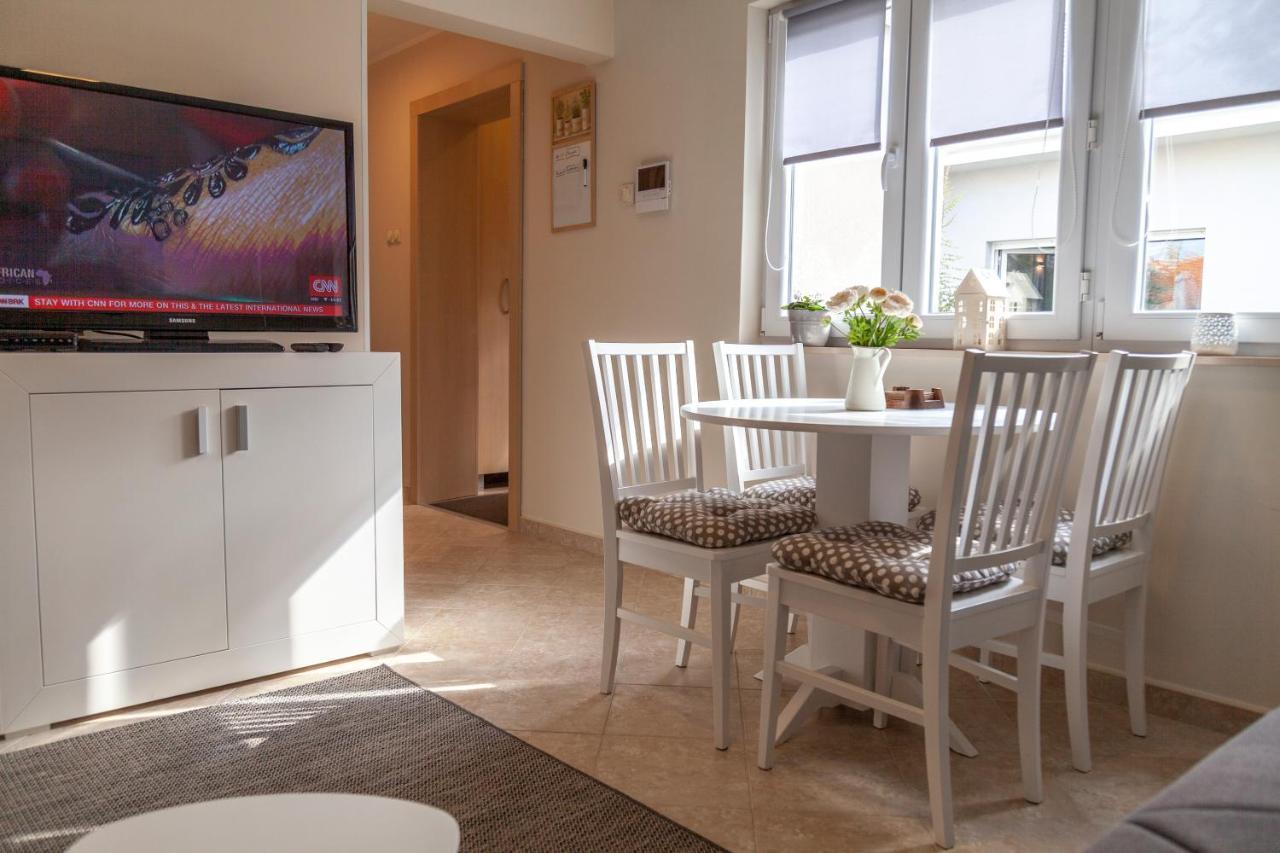 Dc Executive Homes Нови Сад Екстериор снимка